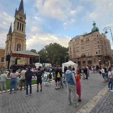 Quiet,cozy And In The B2 Sza * Budapest