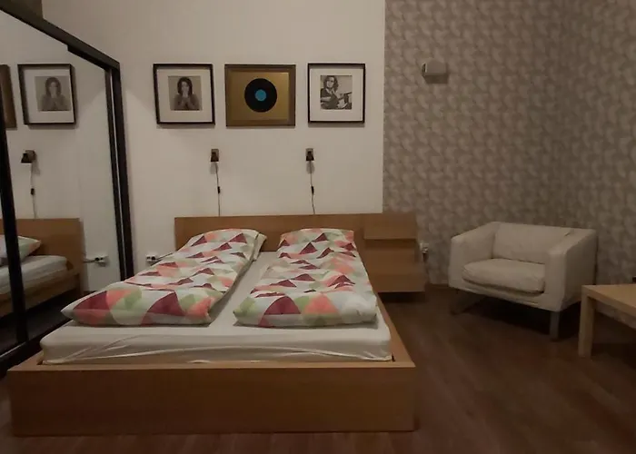 Quiet,cozy And In The B2 Sza Apartament