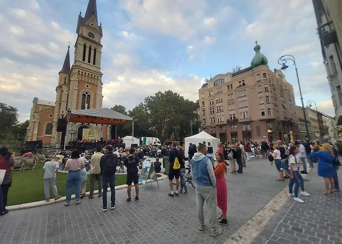 Quiet,cozy And In The B2 Sza * Budapesta